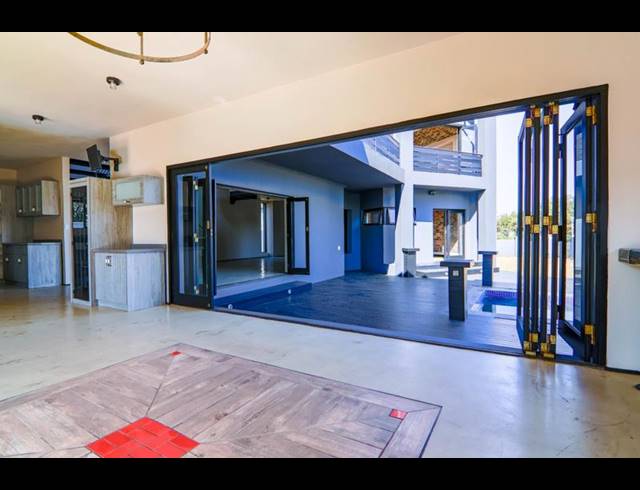 4 BEDROOM HOUSE FOR SALE IN COPPERLEAF ESTATE